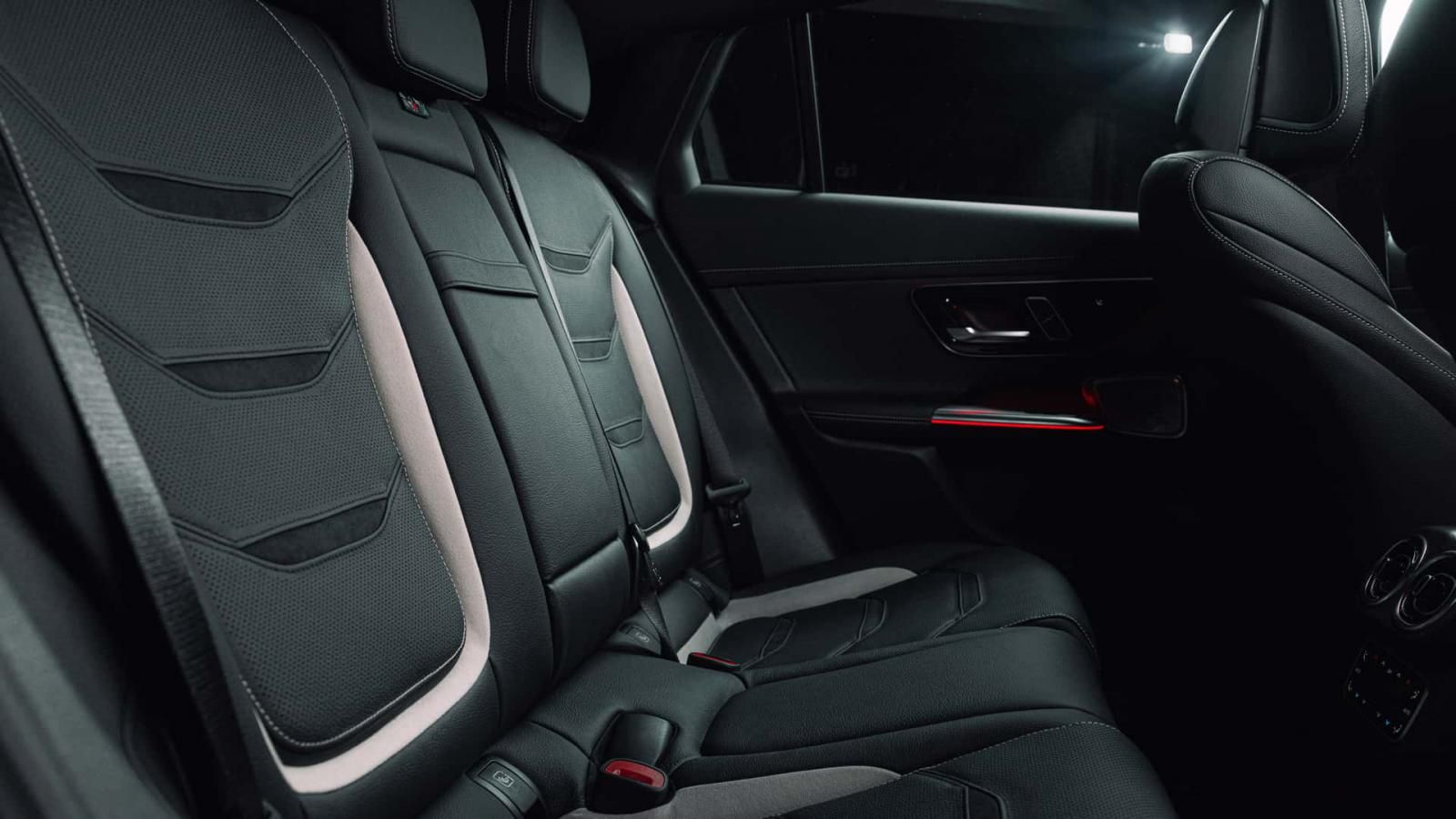 Πρεμιέρα με 449 άλογα για τη νέα Mercedes-AMG GLC 53